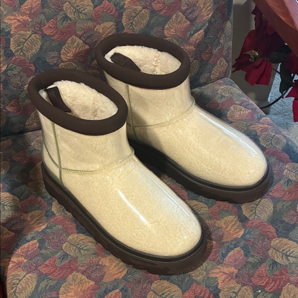 Koolaburra Cream and Brown Winter Boots